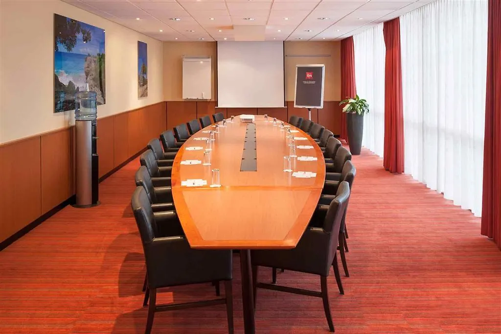 Ibis Schiphol Amsterdam Airport Hotel Badhoevedorp 3*,  Netherlands